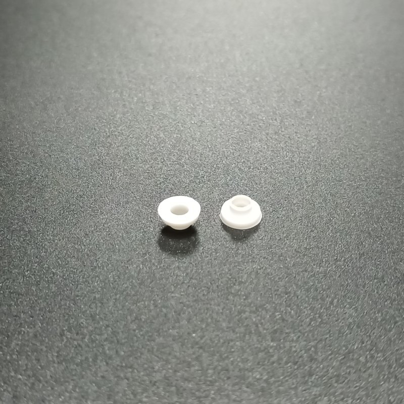 绝缘粒